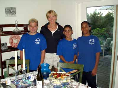050-c-boys-dinner